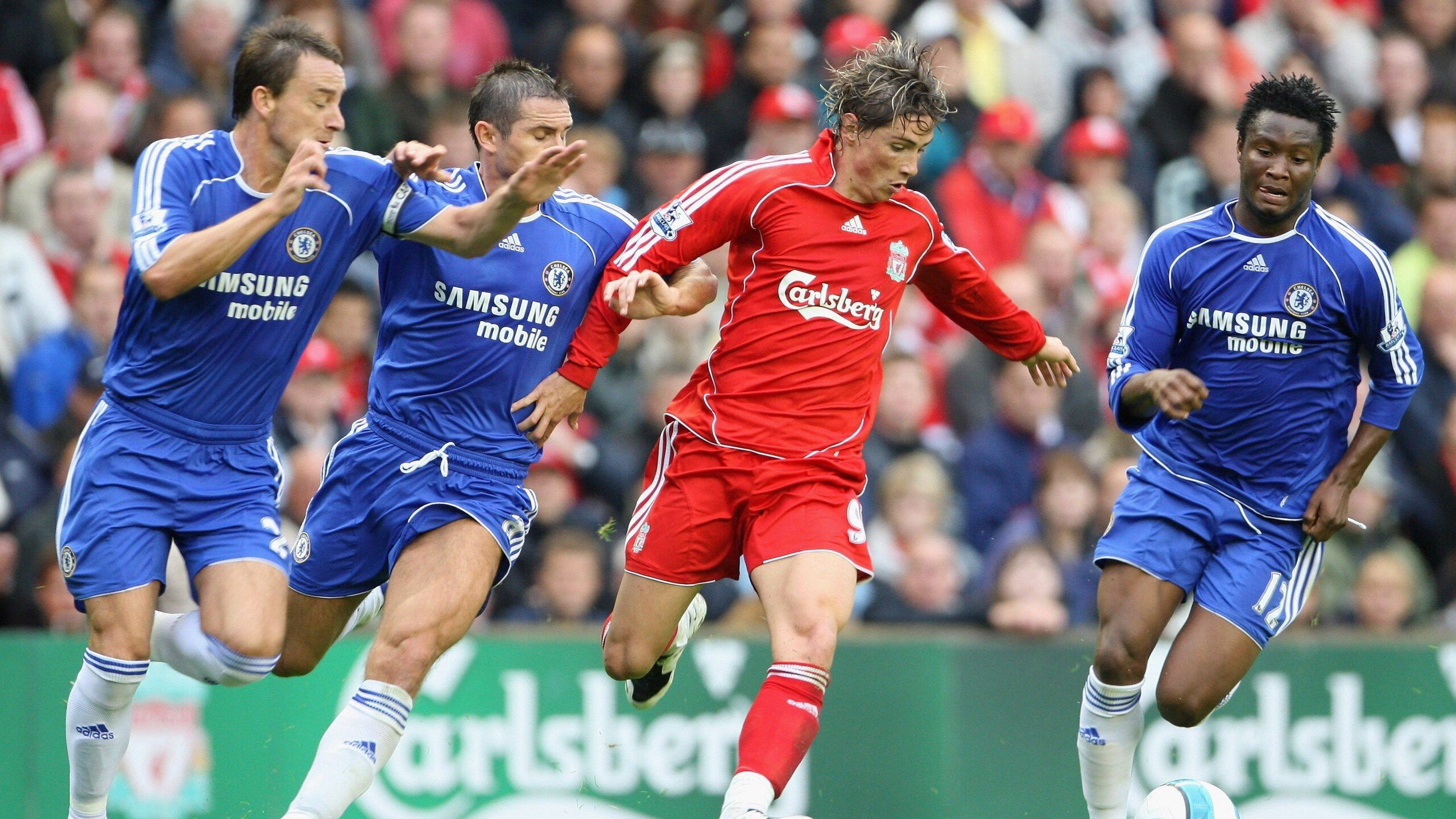 从红土到草地，西西帕斯法网翻盘温网高光，诠释新生代网球的无限可能